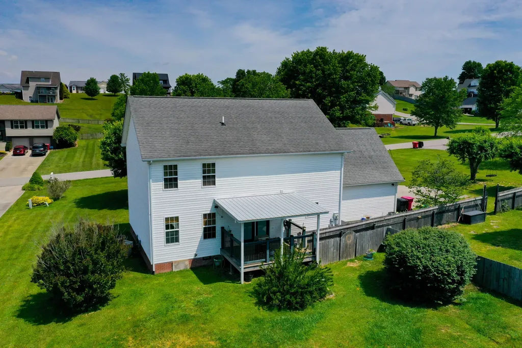 41 Lakeside Drive London KY 40741