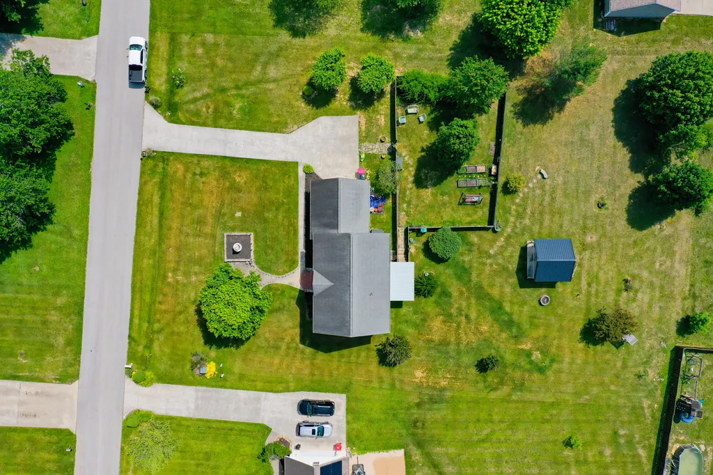 41 Lakeside Drive London KY 40741