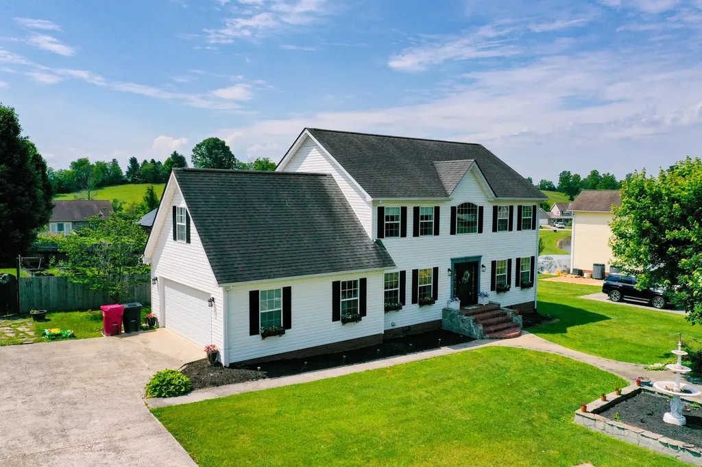 41 Lakeside Drive London KY 40741