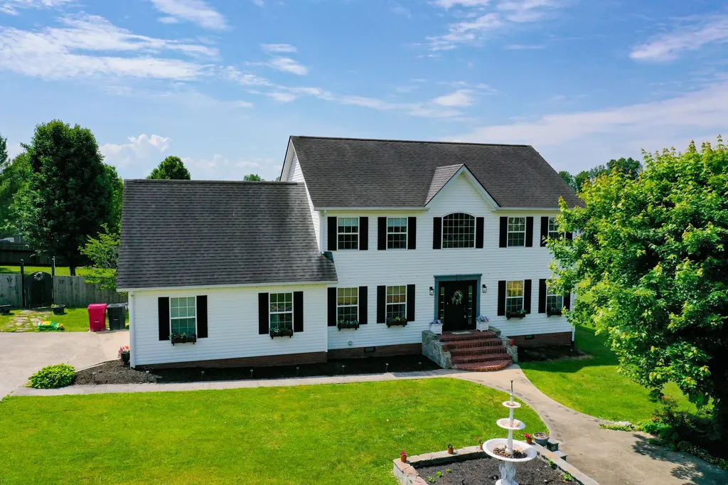 41 Lakeside Drive London KY 40741
