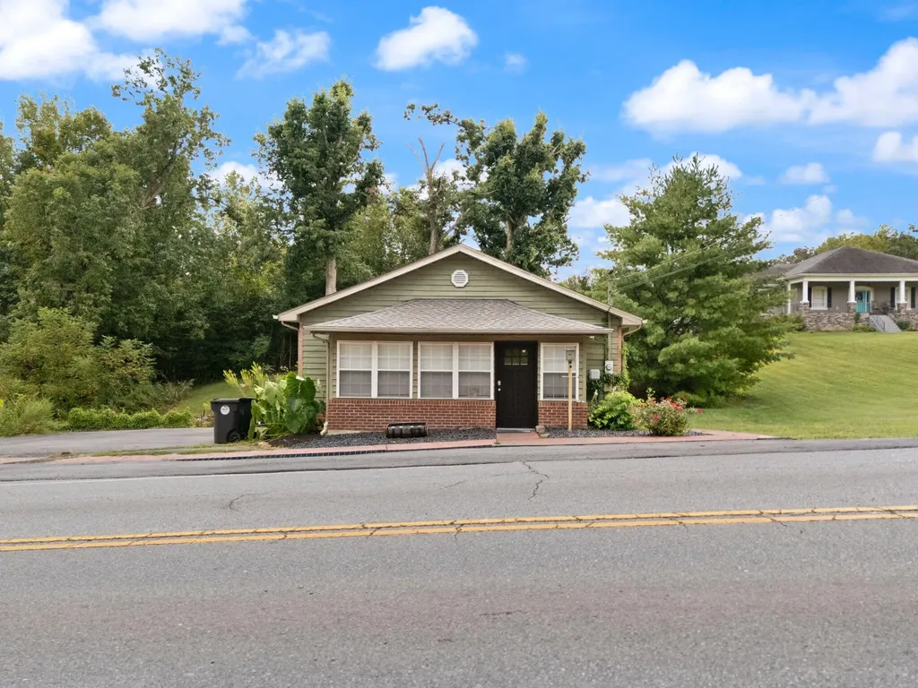 965 Gordon Hill Pike Corbin KY 40701