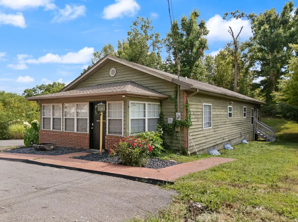 965 Gordon Hill Pike Corbin KY 40701