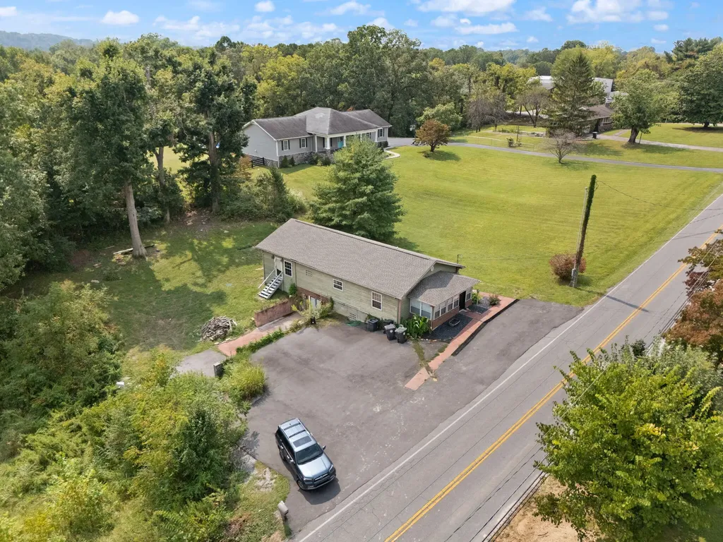 965 Gordon Hill Pike Corbin KY 40701