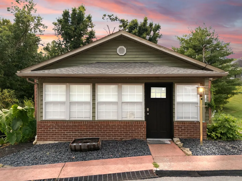 965 Gordon Hill Pike Corbin KY 40701