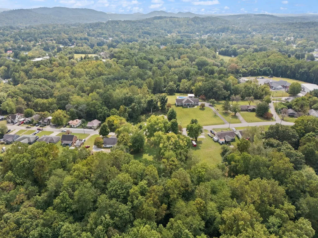 965 Gordon Hill Pike Corbin KY 40701