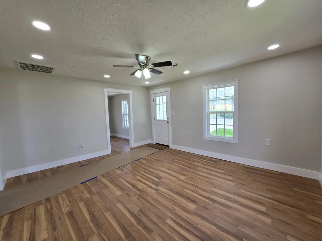 8276 Ky-1247 Science Hill KY 42553