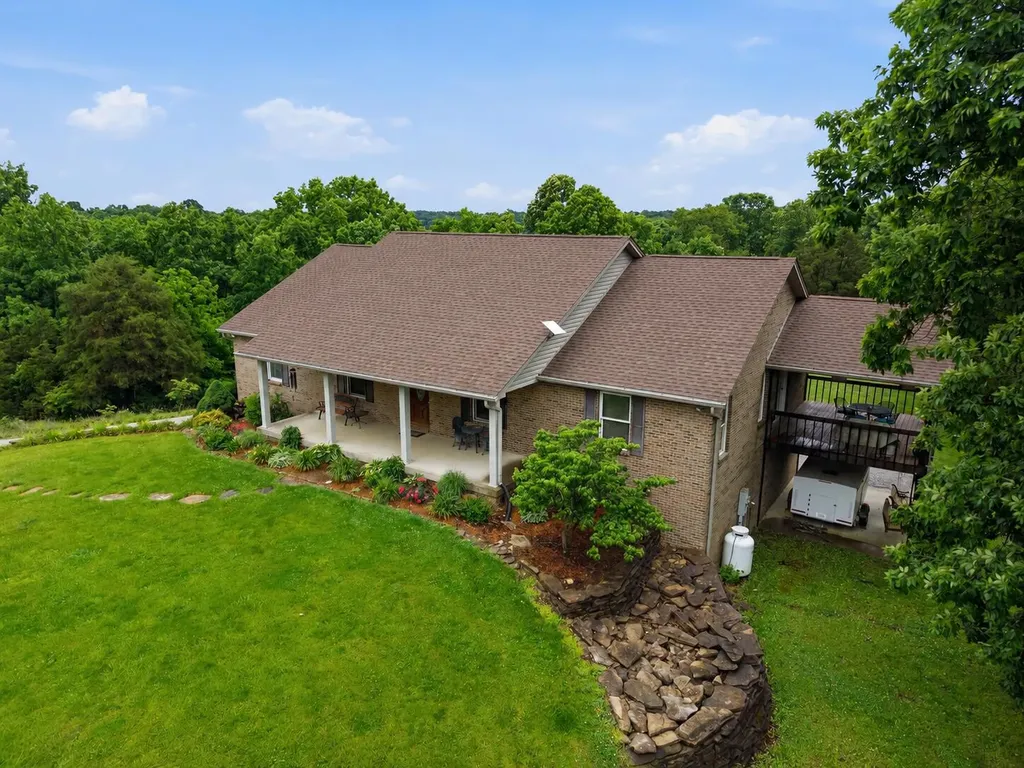 863 Mink Run Road Frankfort KY 40601