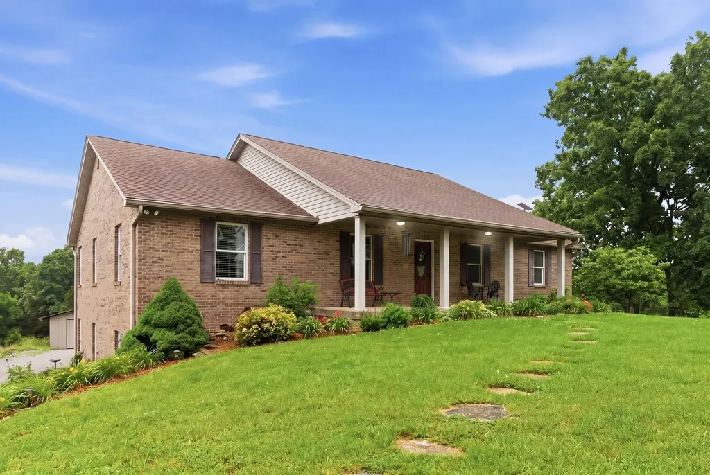 863 Mink Run Road Frankfort KY 40601