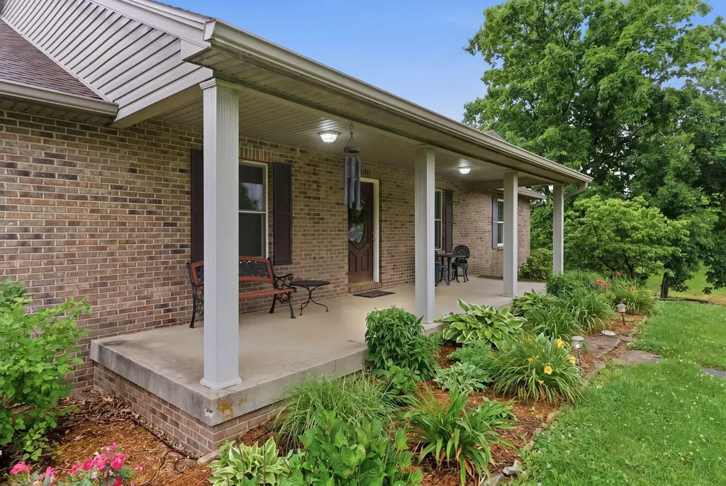 863 Mink Run Road Frankfort KY 40601
