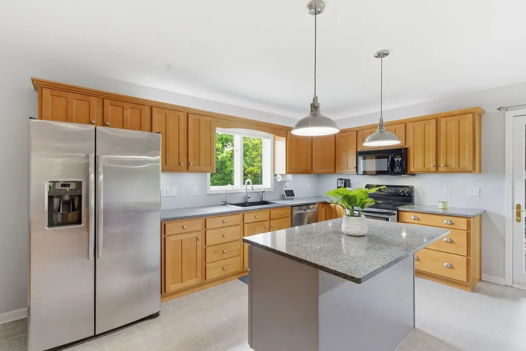 863 Mink Run Road Frankfort KY 40601