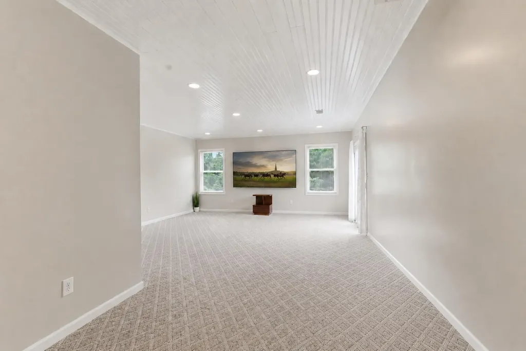 863 Mink Run Road Frankfort KY 40601