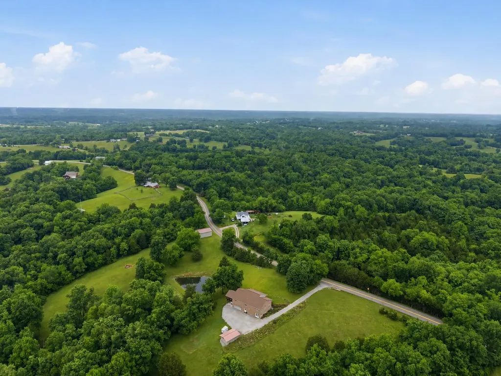 863 Mink Run Road Frankfort KY 40601