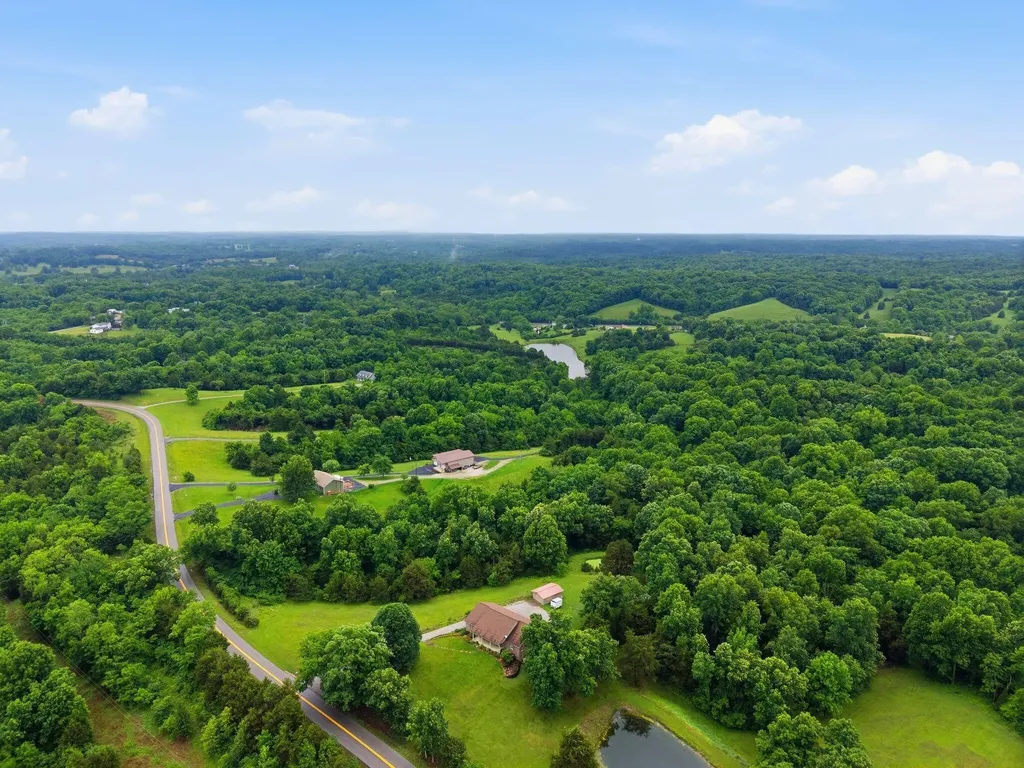 863 Mink Run Road Frankfort KY 40601
