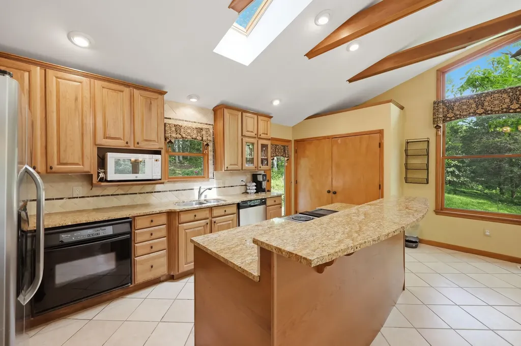 1485 N Rays Fork Road Sadieville KY 40370