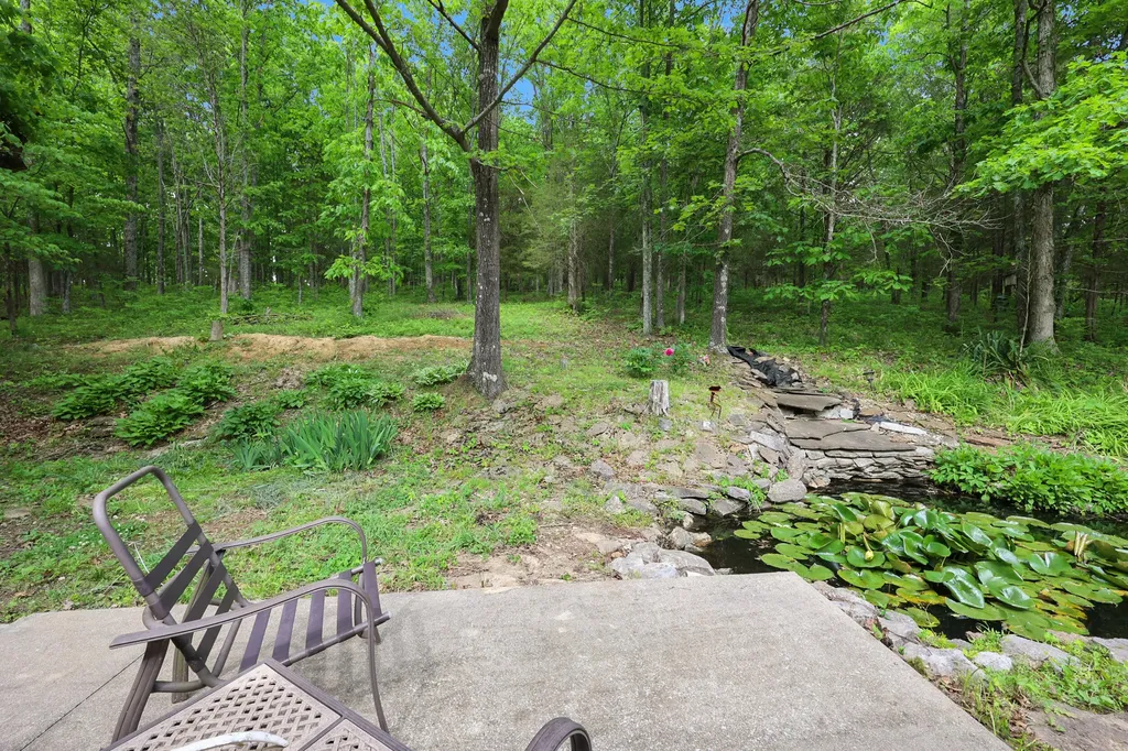 1485 N Rays Fork Road Sadieville KY 40370