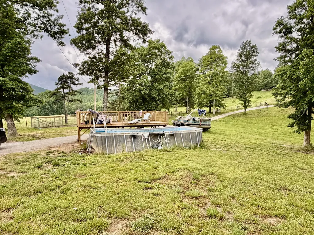 915 Oscar Morgan Road Strunk KY 42649