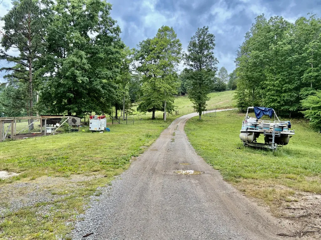915 Oscar Morgan Road Strunk KY 42649