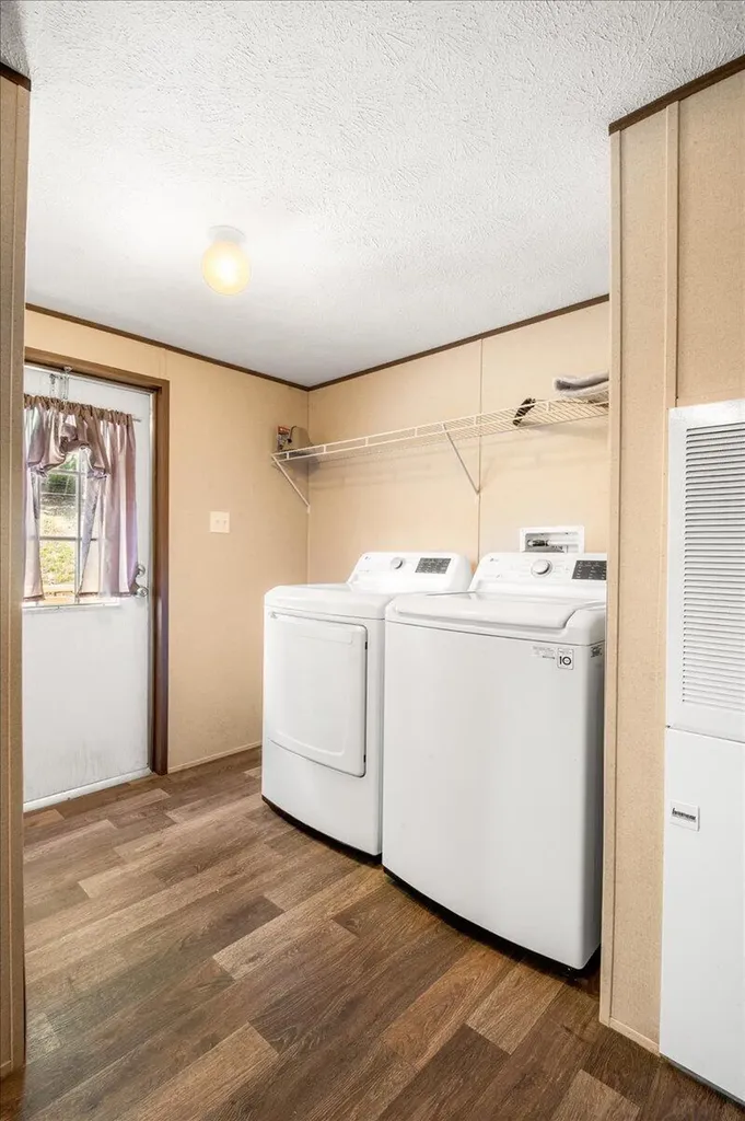 136 Sonic Drive Keavy KY 40737