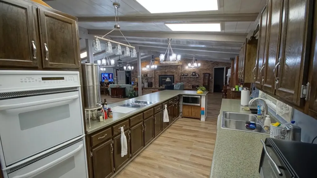 311 Sioux Trail Somerset KY 42501
