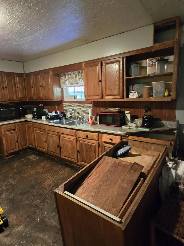 1698 Dry Creek Road Topmost KY 41862