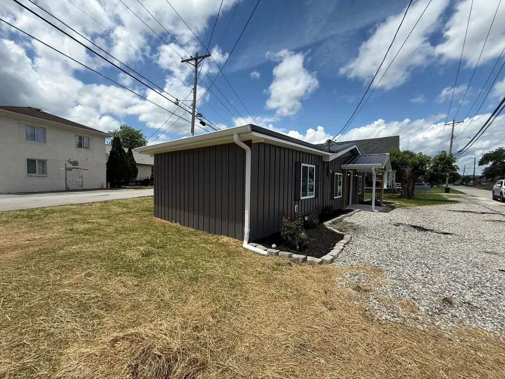161 S Allison Avenue Barbourville KY 40906