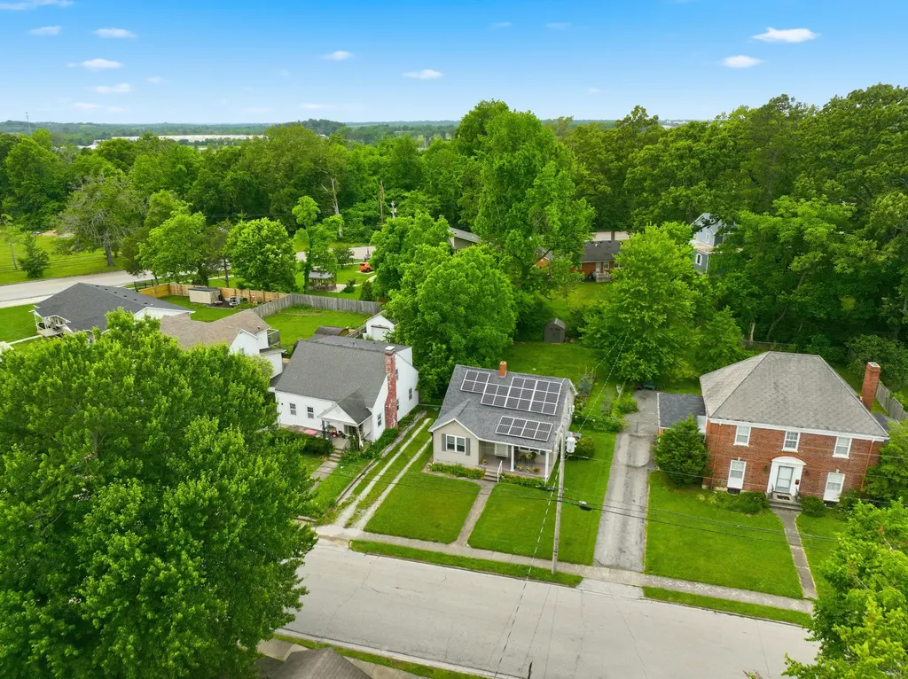 105 Lorraine Court Berea KY 40403