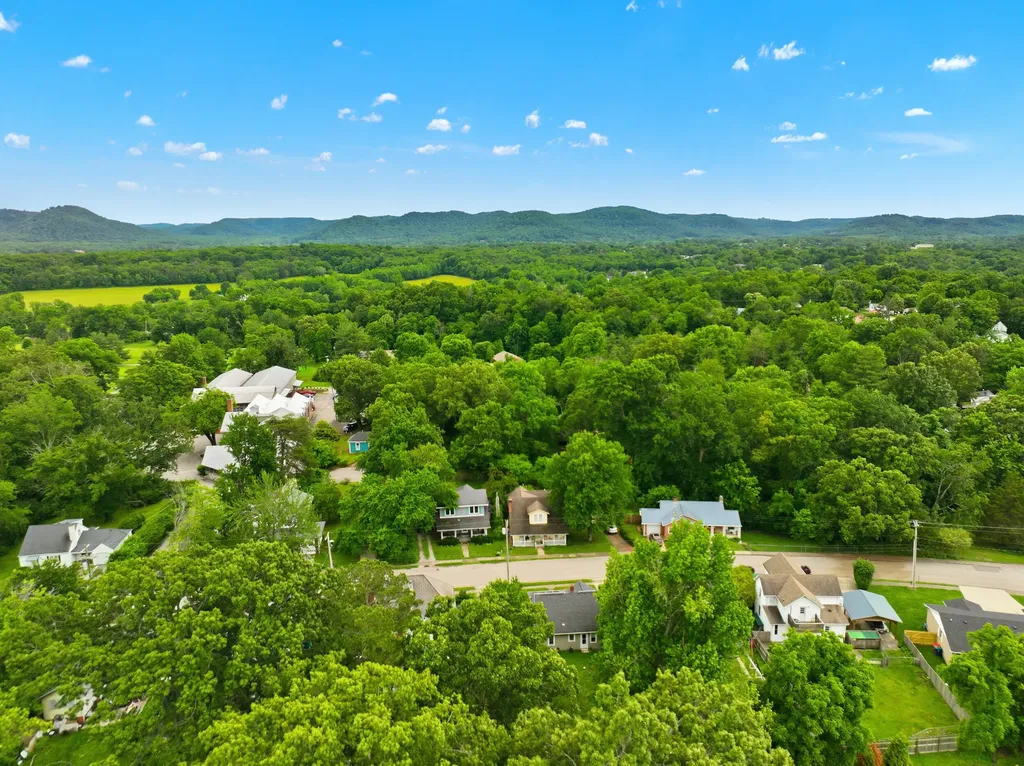105 Lorraine Court Berea KY 40403