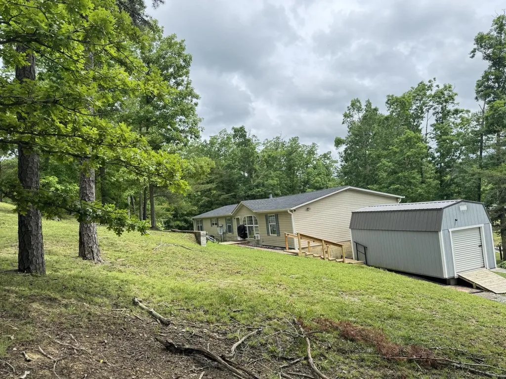 62 Shady Lane Berea KY 40403