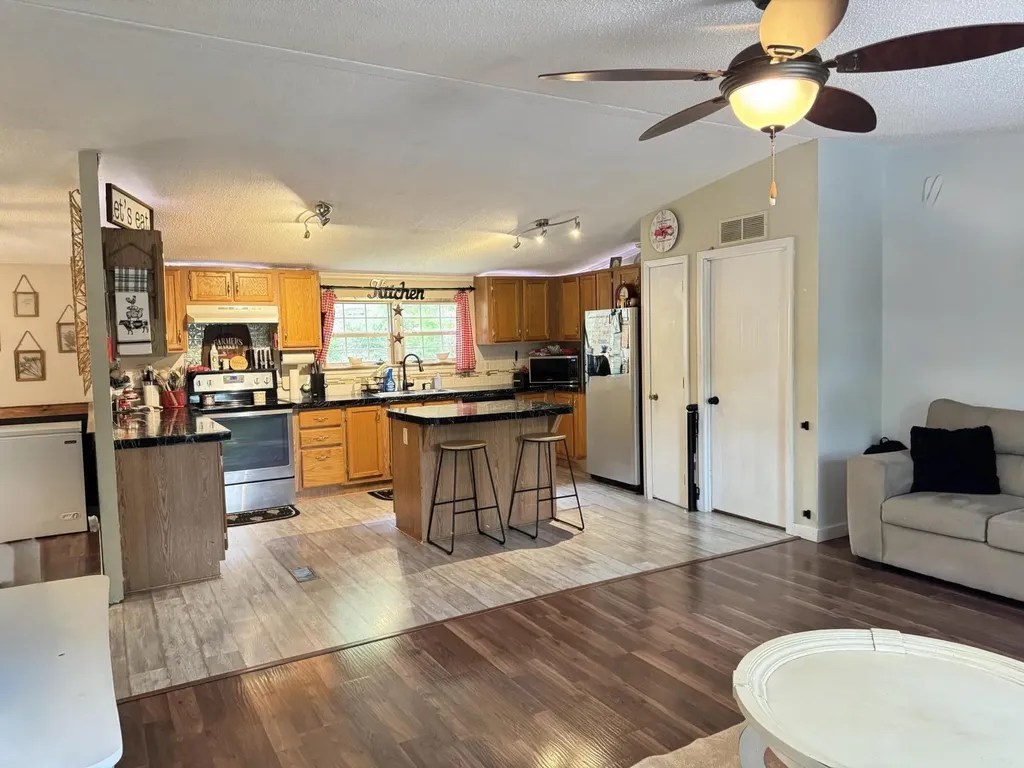 62 Shady Lane Berea KY 40403