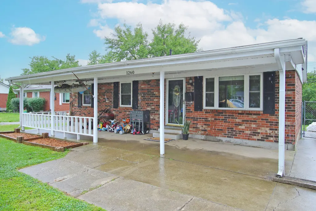 1260 Hialeiah Court Lexington KY 40517
