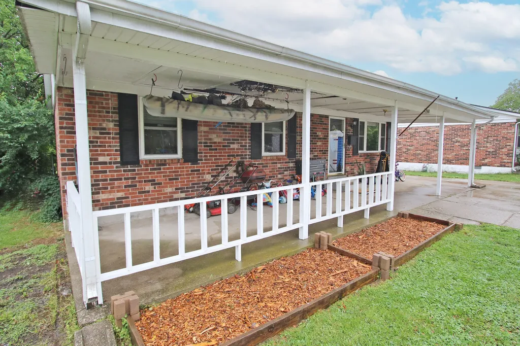 1260 Hialeiah Court Lexington KY 40517