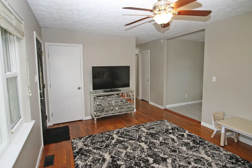 1260 Hialeiah Court Lexington KY 40517