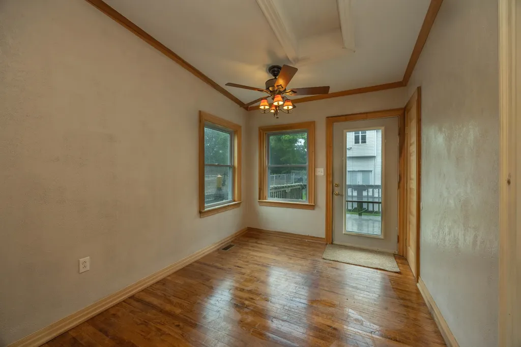 1515 Main Street Paris KY 40361