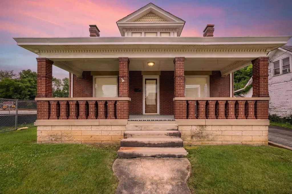 1515 Main Street Paris KY 40361