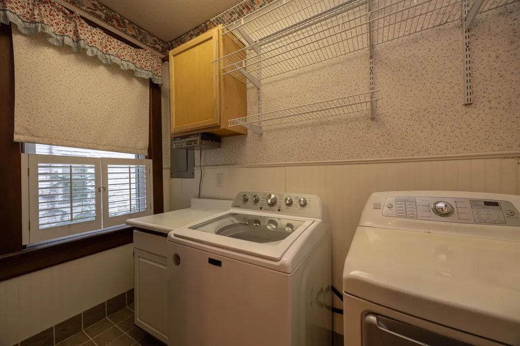 1515 Main Street Paris KY 40361