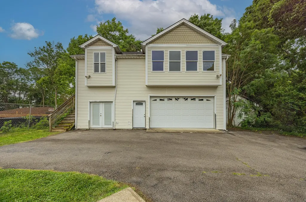 1515 Main Street Paris KY 40361