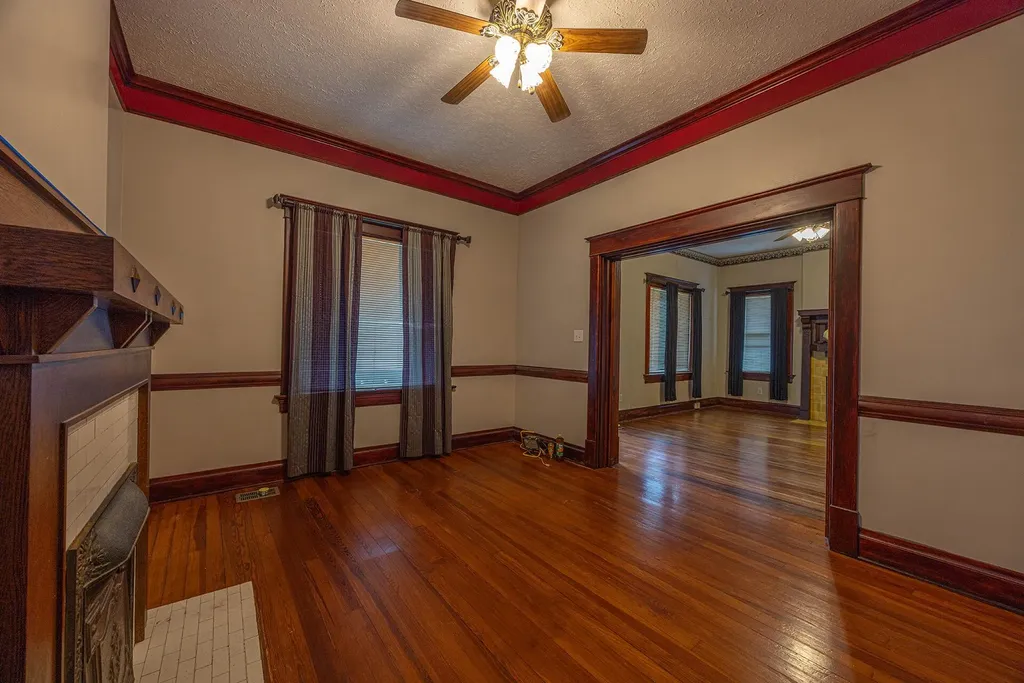 1515 Main Street Paris KY 40361