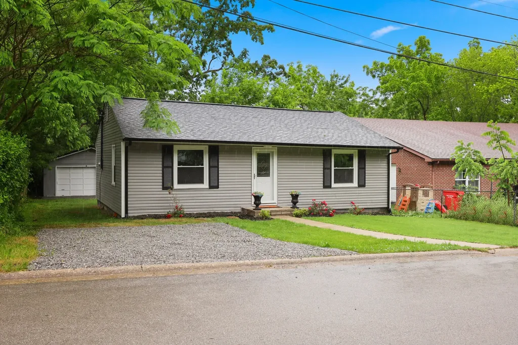 79 Central Avenue Berea KY 40403