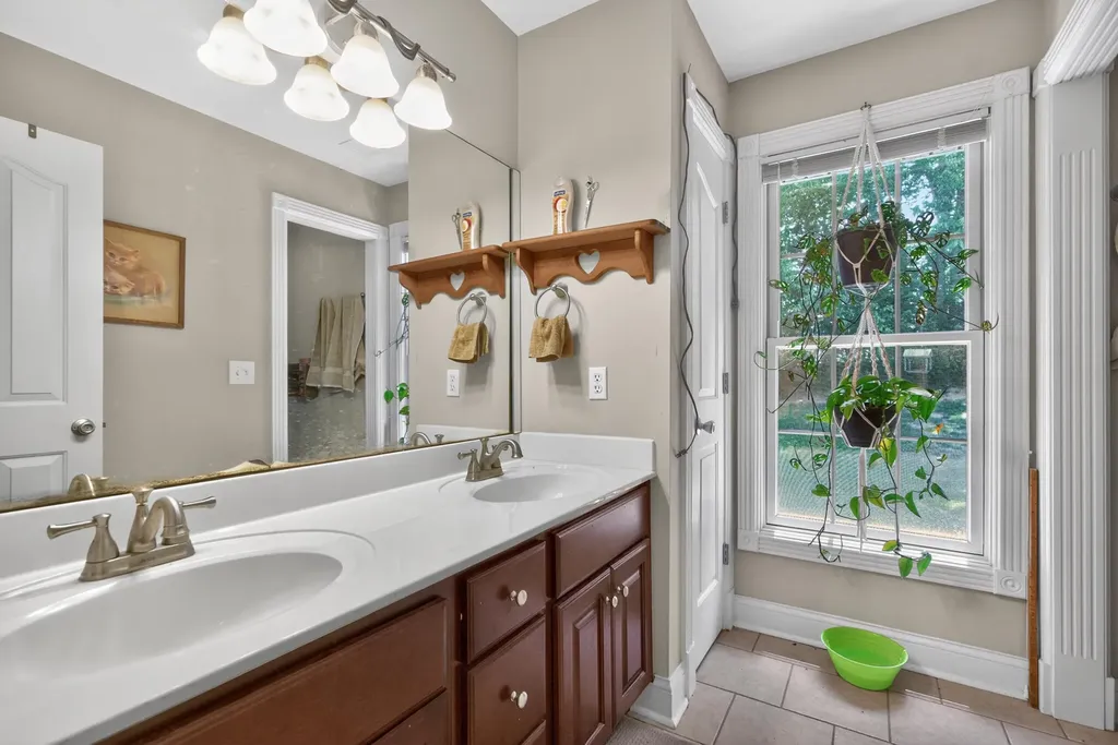 234 Savanna Drive Richmond KY 40475