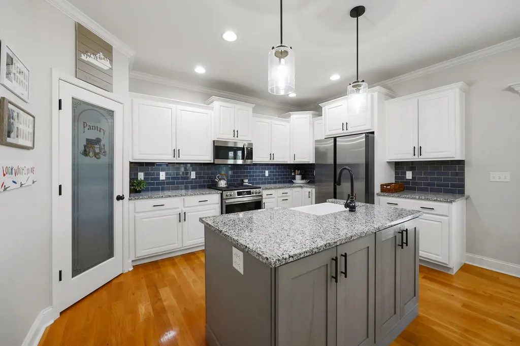 1741 Battery Street Lexington KY 40509