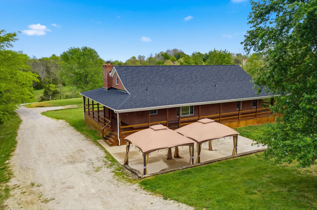 1380 Rice Road Lawrenceburg KY 40342