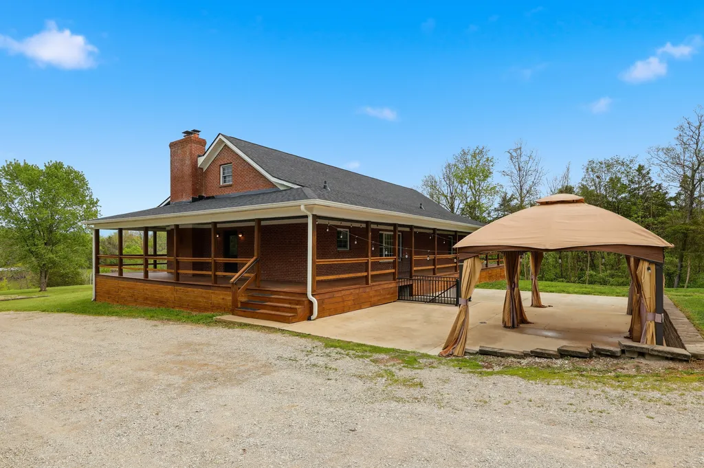1380 Rice Road Lawrenceburg KY 40342