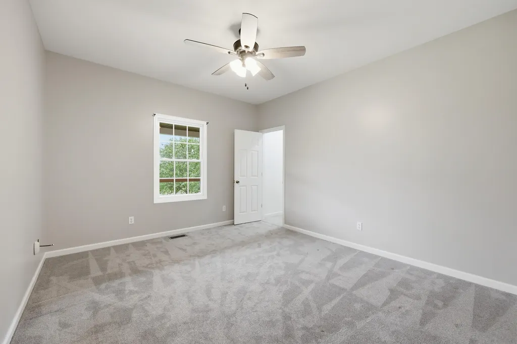 1380 Rice Road Lawrenceburg KY 40342