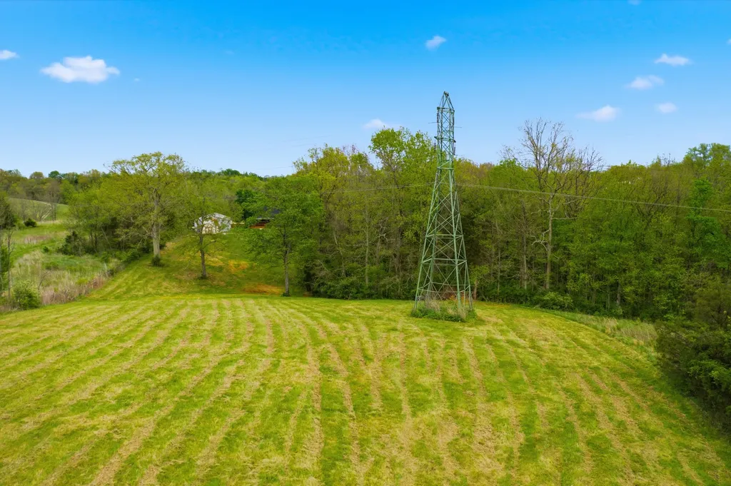 1380 Rice Road Lawrenceburg KY 40342
