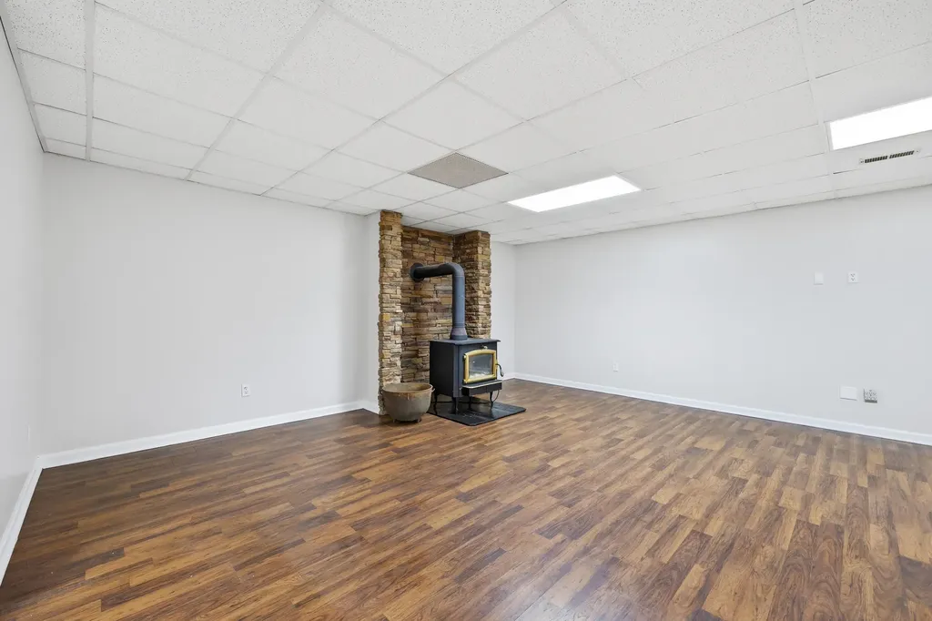 1380 Rice Road Lawrenceburg KY 40342
