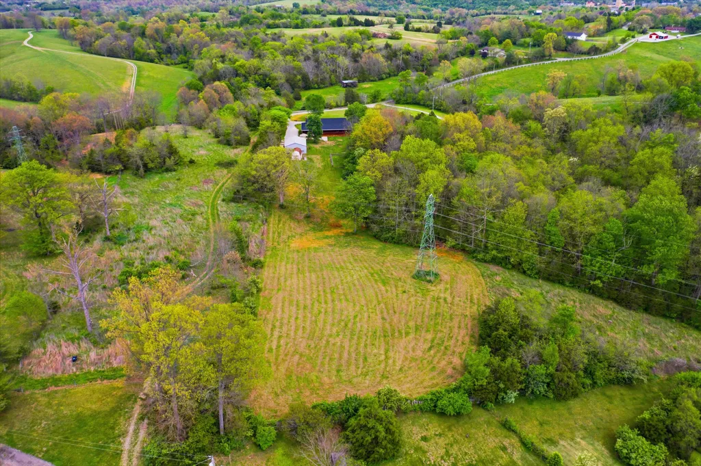 1380 Rice Road Lawrenceburg KY 40342
