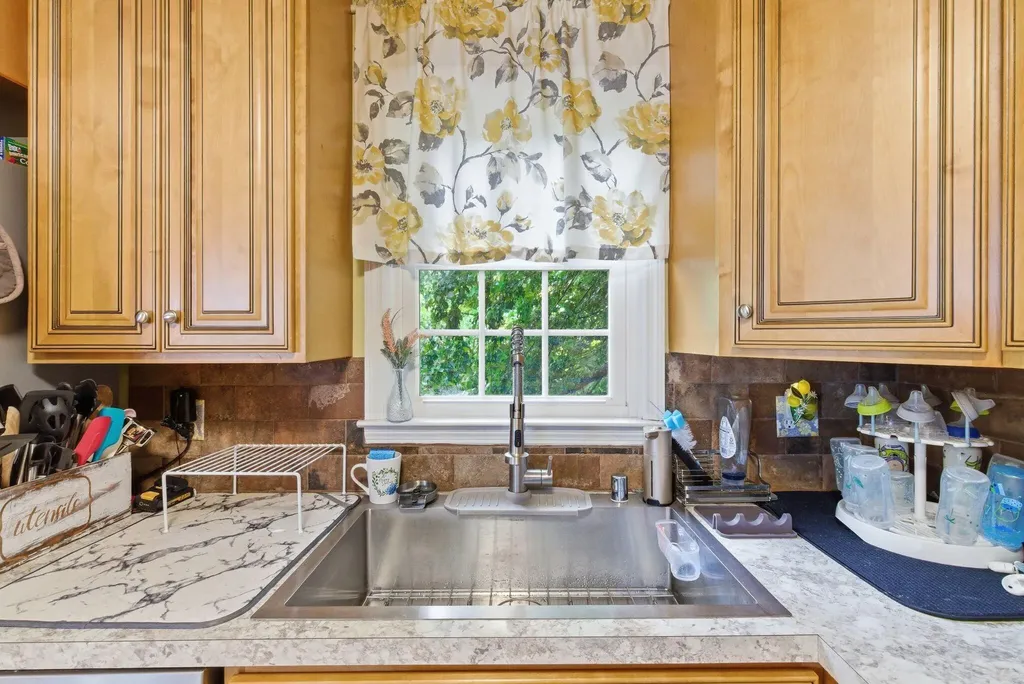 601 S Dogwood Drive Berea KY 40403