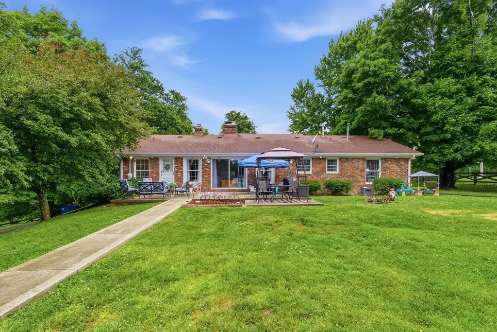 601 S Dogwood Drive Berea KY 40403