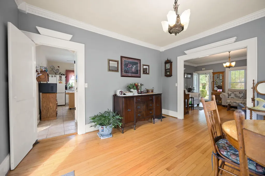 203 Wall Street Columbia KY 42728