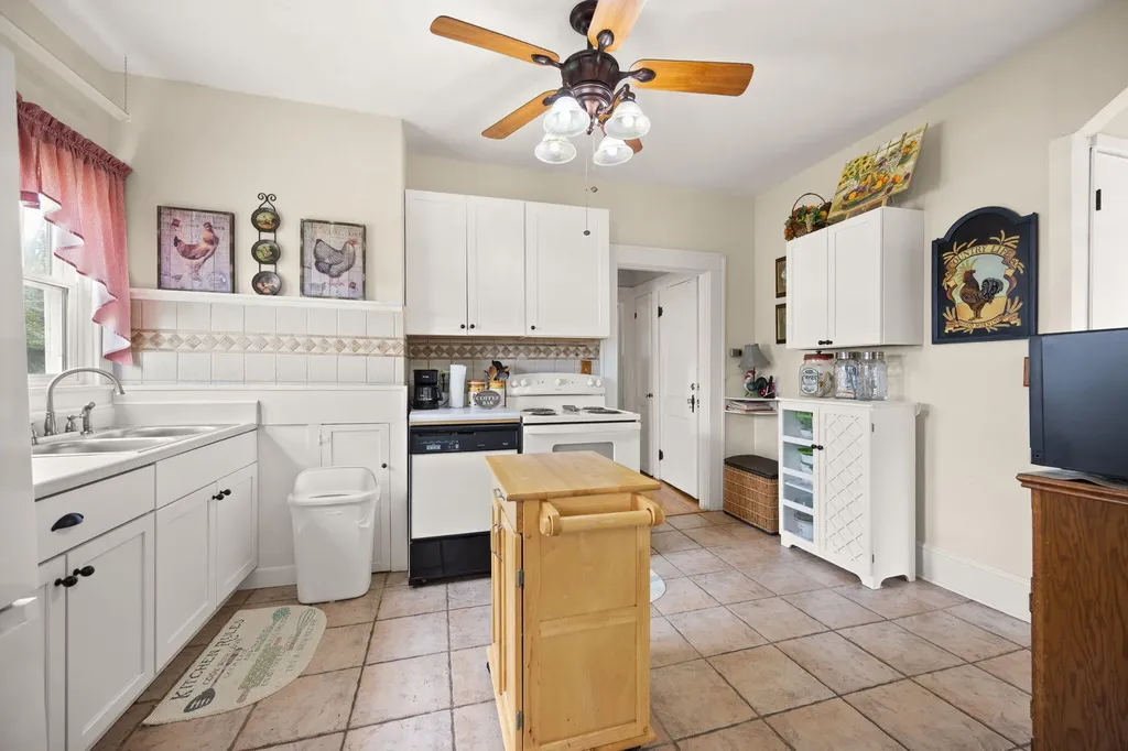 203 Wall Street Columbia KY 42728